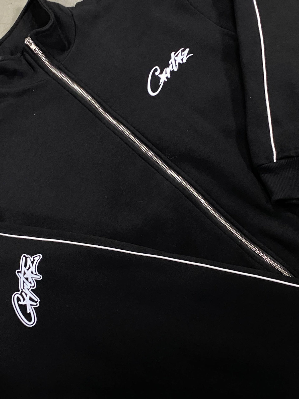 CORTEIZ "Iced Ignite" sweat pants (BOTTOM)