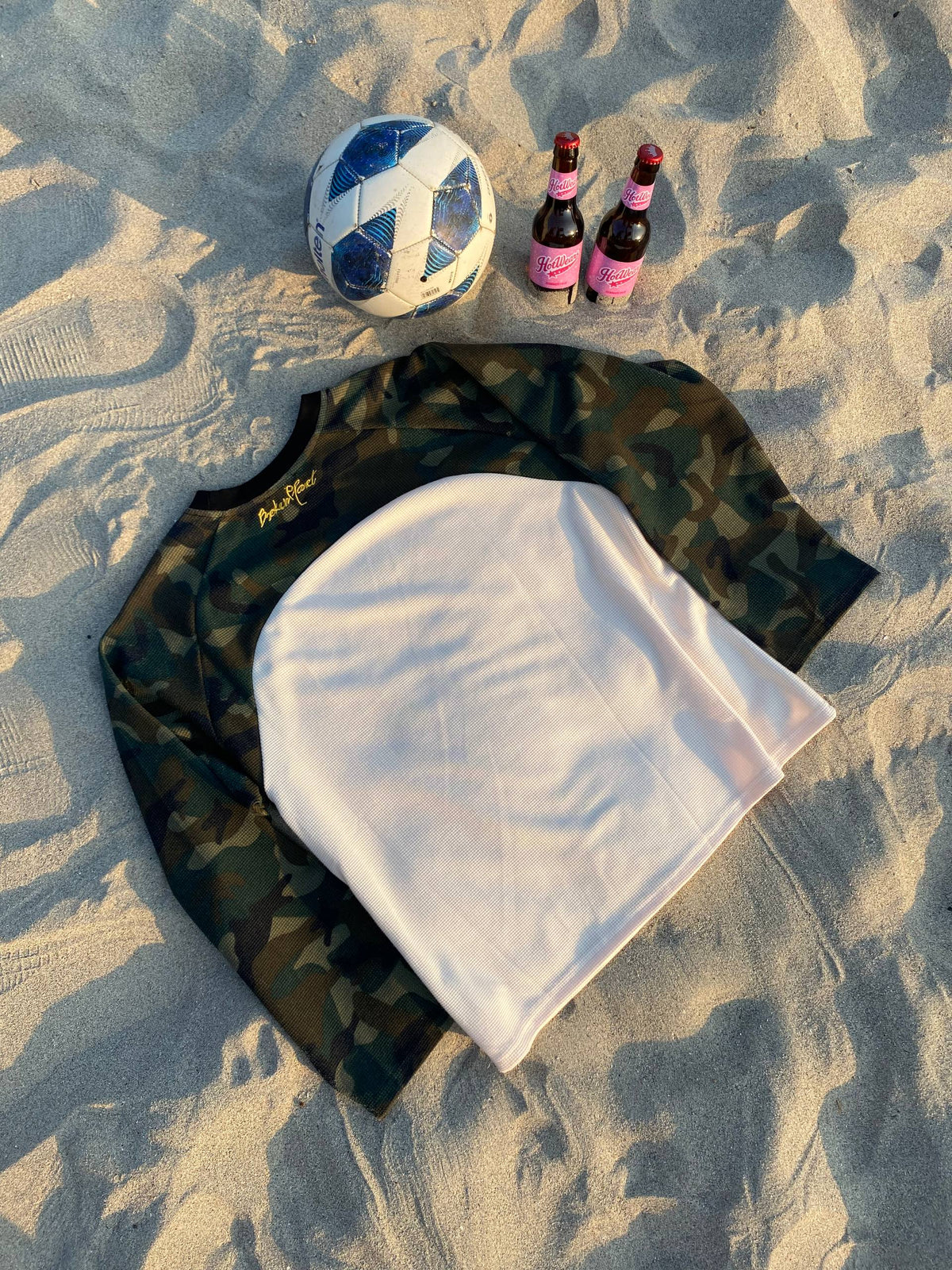 BROKEN PLANET Camouflage Sweater